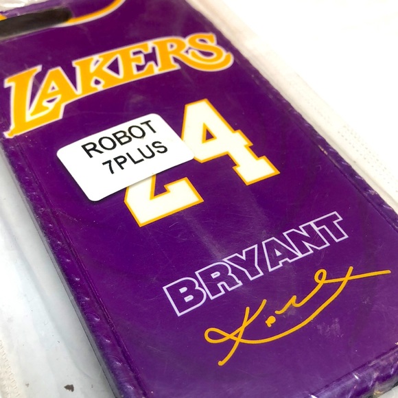 Lakers BRYANT 24 iPhone 7 Plus/8 Plus Case - Picture 3 of 8